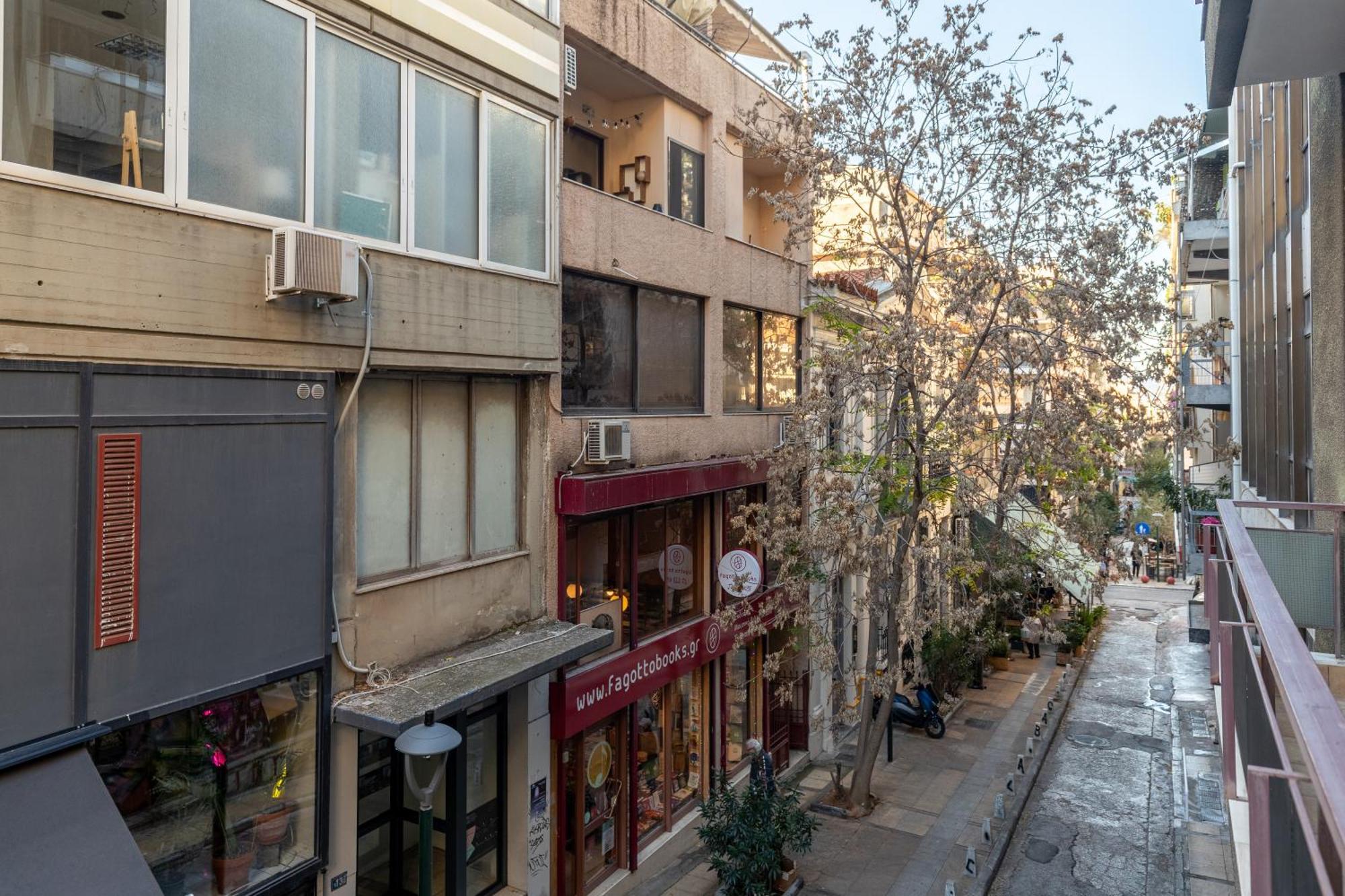 אתונה Super Central Apartment Downtown Exarcheia! מראה חיצוני תמונה
